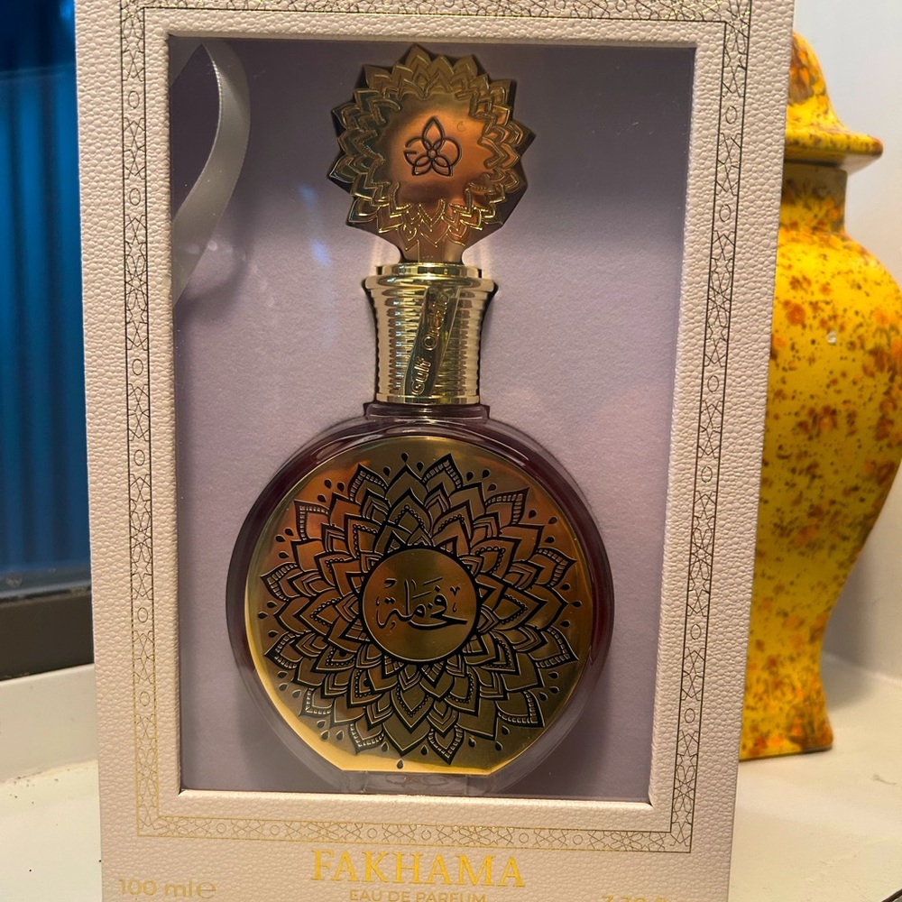 Fakhama by Maison Asrar EDP